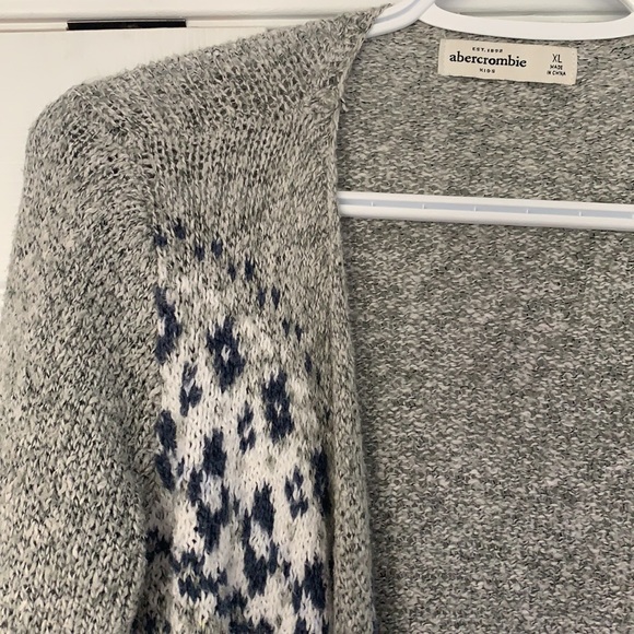 Abercrombie girls cardigan - Picture 2 of 3